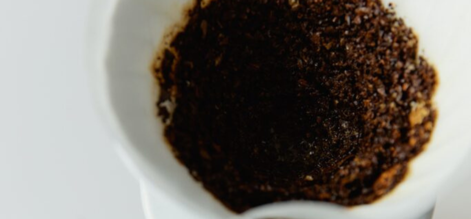 10 tips to use your coffee grounds sensibly